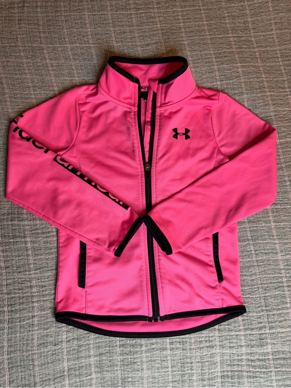 Girl’s Under Armour Hot Pink Full-Zip Performance Jacket Size 5
